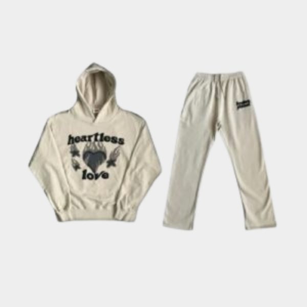 Among all its offerings, the Broken Planet hoodie is arguably the most iconic. Known for oversized fits and powerful designs, it has become a uniform for those who want to stand out