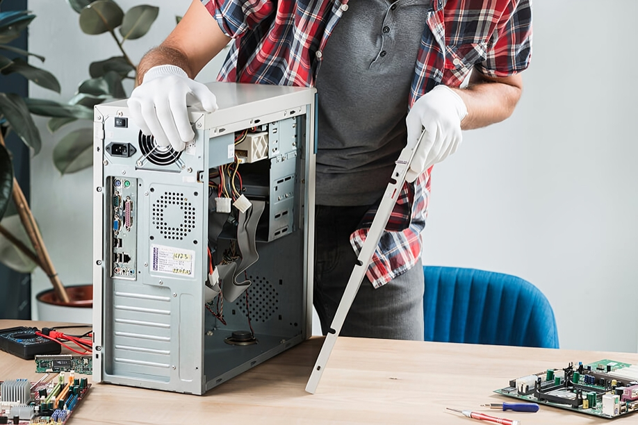 PCKey Callout Offers Computer Repair Services and Laptop Repairs